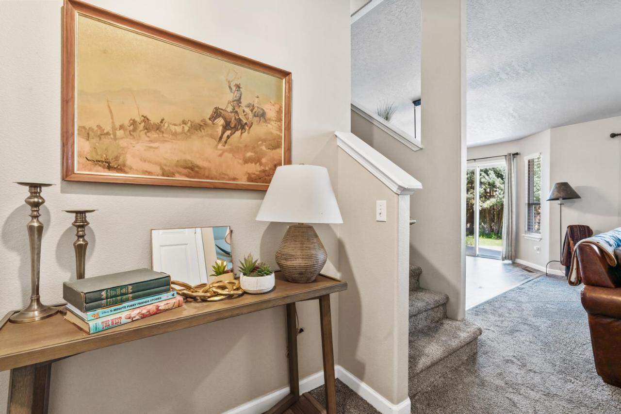 Southwestern Style 4 Bedroom Nampa Home Sleeps 16! 외부 사진